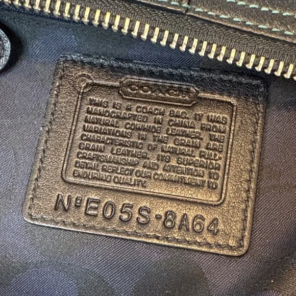 Coach Vintage Y2K Hampton Baguette Leather Soho Mini Bag - HTF - Picture 15 of 16